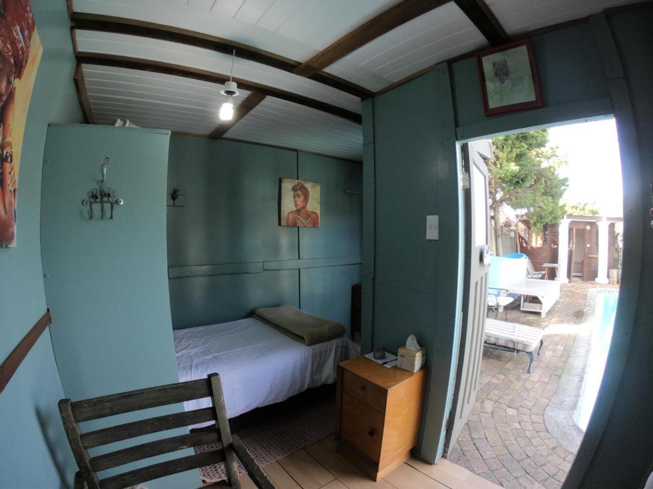 Leo'S Den Bed and Breakfast Fish Hoek Exteriör bild